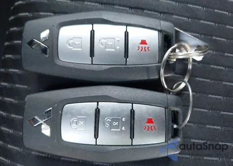 2022 Mitsubishi Outlander Es 2.5 S-Awc z USA, uszkodzony, nr VIN JA4J4TA85NZ033409